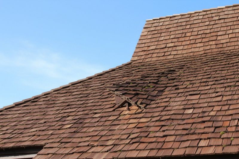 Wood Shake Roof Replacement in Chagrin Falls, OH